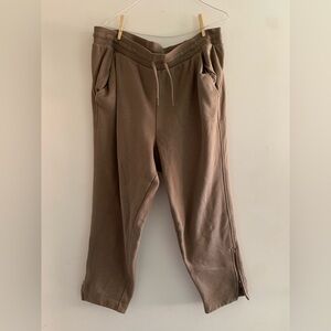 Athleta Women’s Brown Joggers with side zipper 1x
